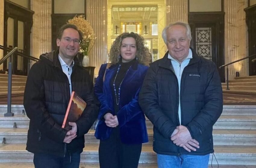  Dr. Rifat Latifi dhe Dr. Lumnije Kqiku-Biblekaj, janë takuar në Vjenë me z. Andreas Minnich, deputet në Parlamentin e Austrisë