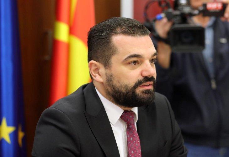  Lloga: Mickoski me ëndrrën e vjetër të Gruevskit, për zhdukjen e ASH-së