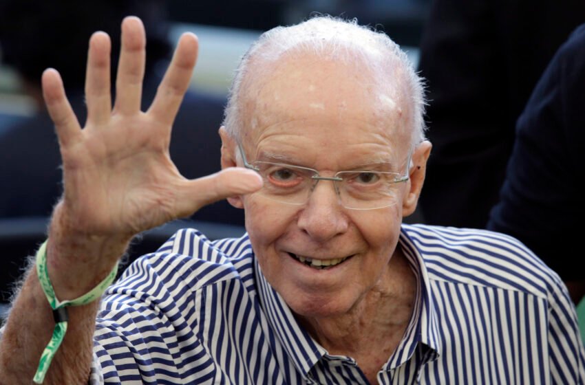  Legjenda e Brazilit ndahet nga jeta në moshën 93-vjeçare