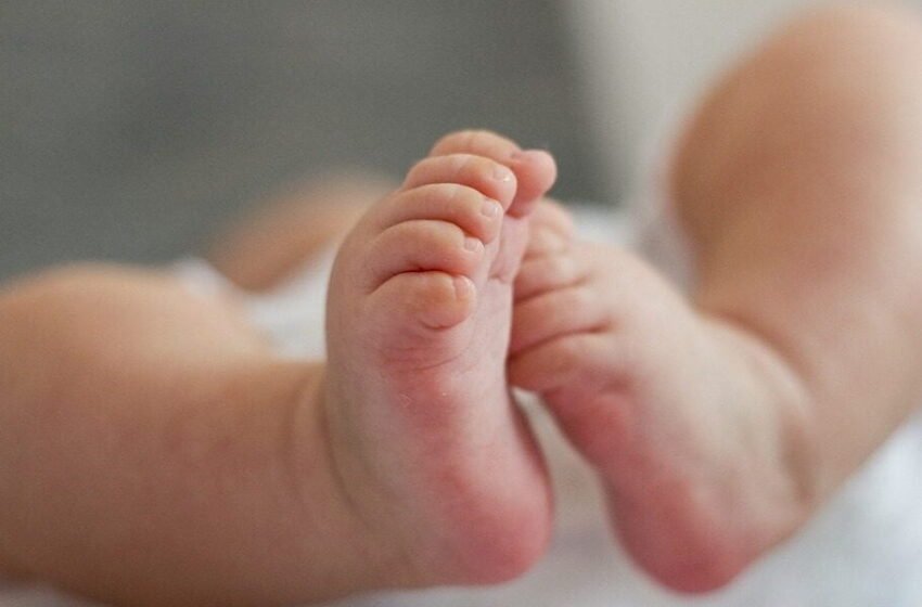  Rasti i foshnjës me lëndim në krah: Drejtoresha e Klinikës tregon detajet