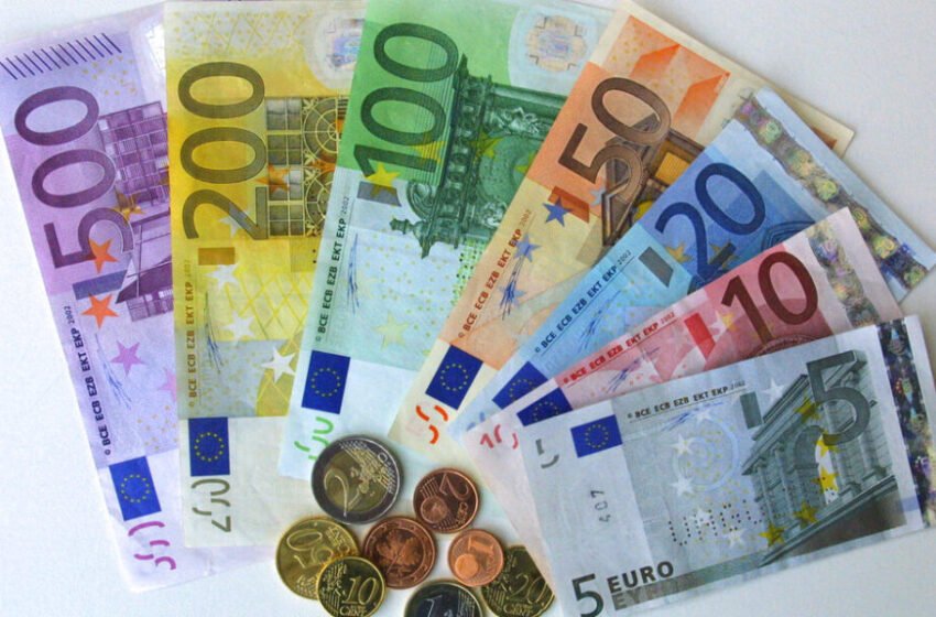  Nga 1 shkurti, pagesat në Kosovë do të kryhen veç me euro
