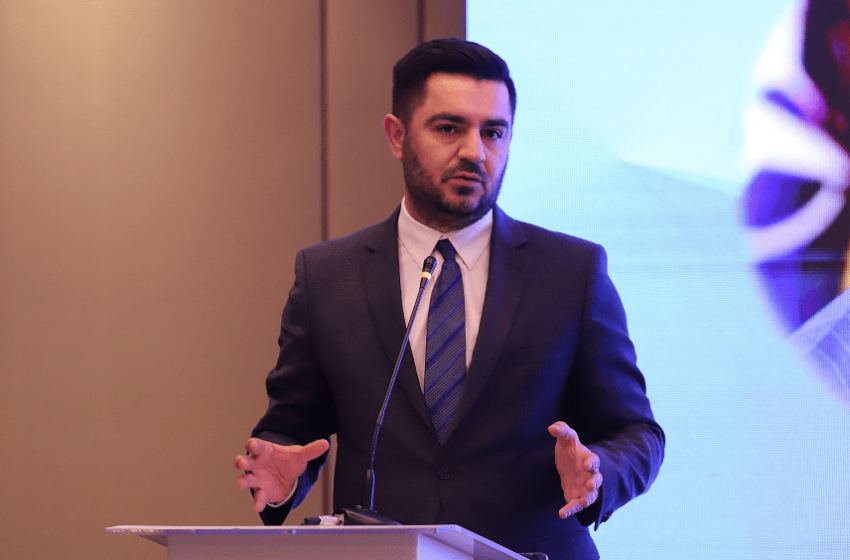  Bekteshi: Po bëjmë një front anti Federatës Ruse, të na bashkohen të gjithë!