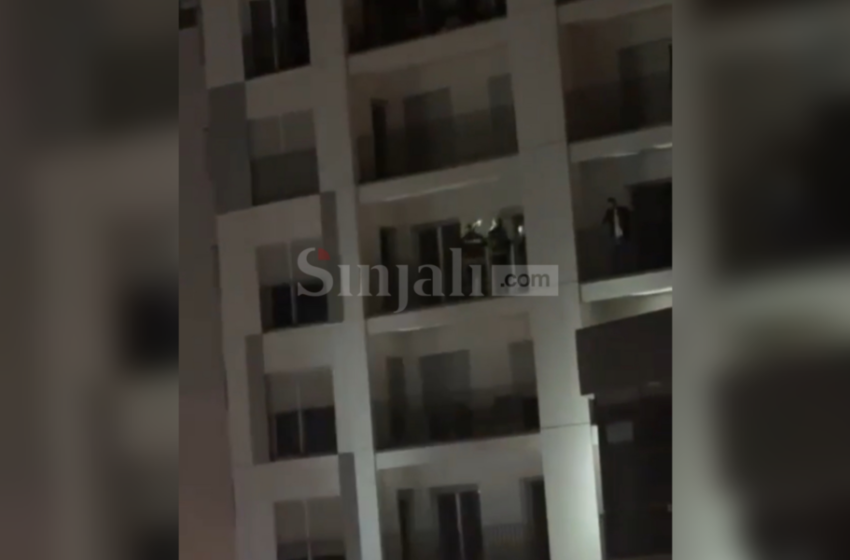  Incident zjarri në një banesë në Ferizaj, 10 të lënduar – pamje nga intervenimi i Zjarrfikësve