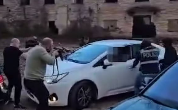  Aksion i madh i policisë shqiptare, parandalohet kontrabanda e drogës dhe armëve në Maqedoninë e Veriut