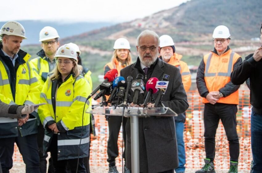 Xhaferi: Korridori 8 do të ndërtohet deri në vitin 2027