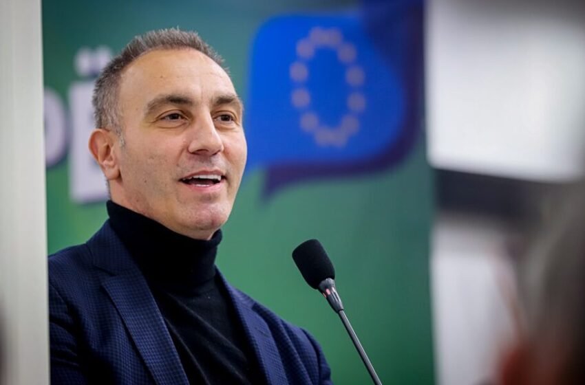  Grubi: Sikur 20+ ka filluar të më duket pak, si thoni ju?!