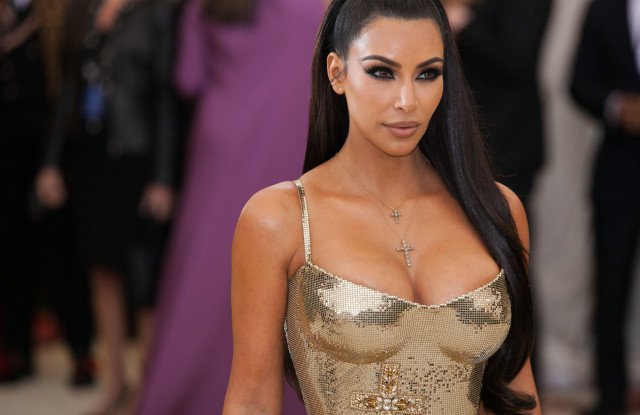 Zbulohet lista e plotë e ish burrave dhe ish të dashurve të Kim Kardashian it