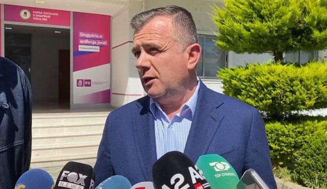  ‘Amnistia’/ Balla, mesazh për të liruarit: Vini gishtin kokës nëse nuk doni të riktheheni atje ku ishit