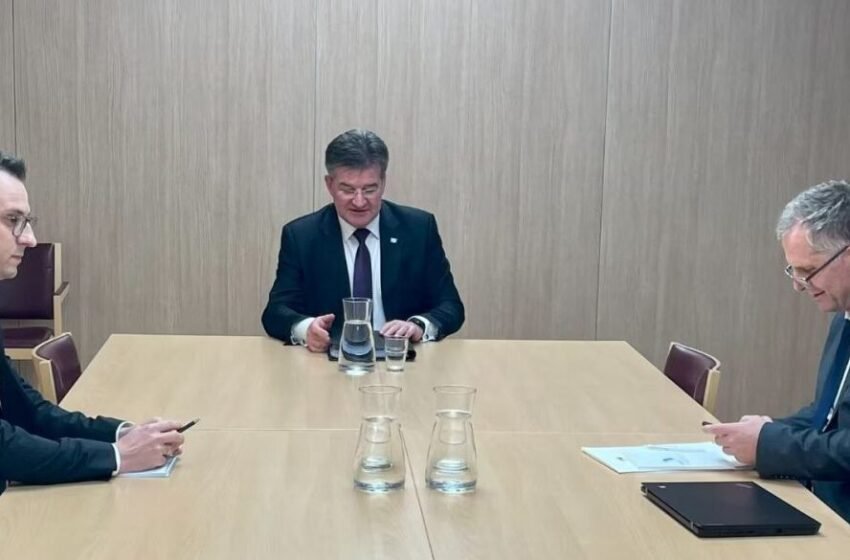  Lajçak takohet të enjten me Bislimin dhe Petkoviqin: Shpresoj t’i tejkalojmë mosmarrëveshjet e mbetura