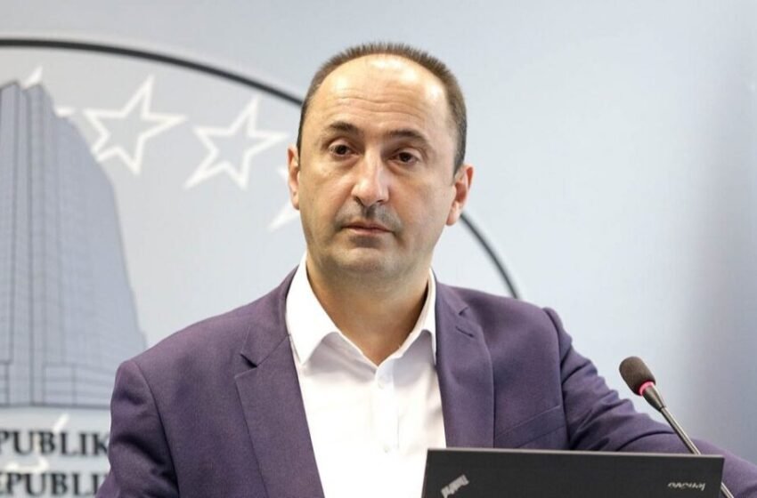  Ministri Aliu paralajmëron pastrimin e lumenjëve në Kosovë, kaq është shuma e projektit