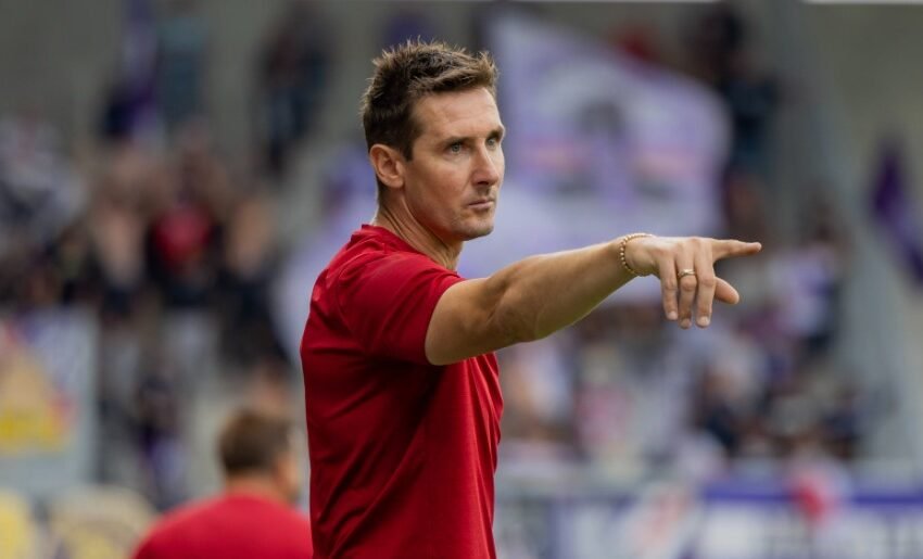  Klose zbuloi se ishte pran kthimit në Bundesligë në vitin 2015
