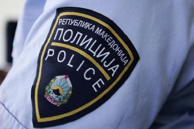  Kallëzim penal kundër dy policëve në Maqedoni, pezullohen nga vendi i punës