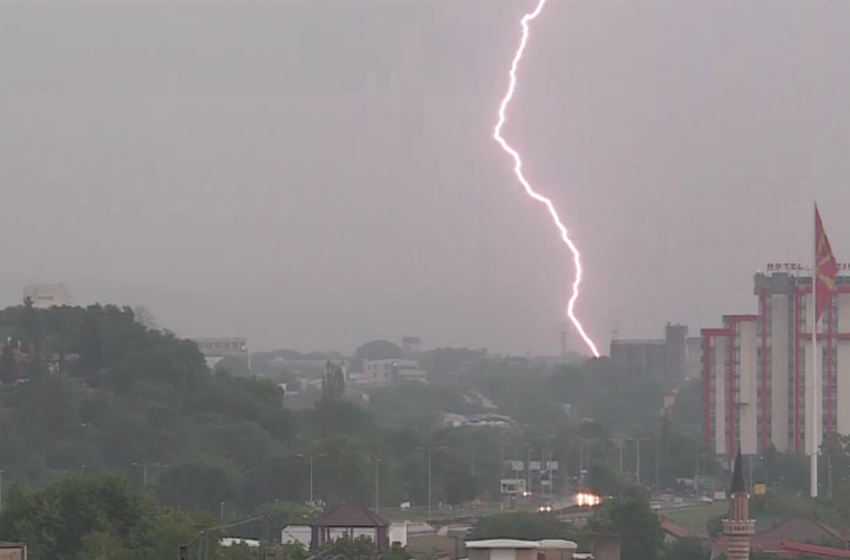  Nxehtë deri në fund të kësaj jave – nga tjetra më ftohtë, reshje të shiut dhe erëra të forta