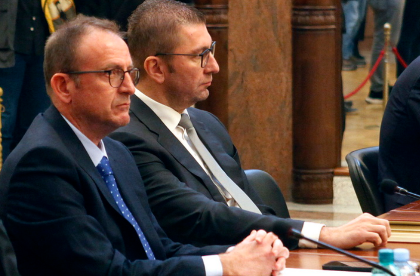  Taravari i përgjigjet Mickoskit për bashkëqeverisjen!