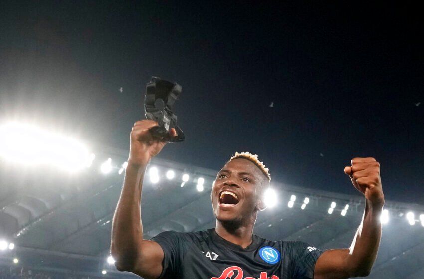  Agjenti i futbollit: Osimhen ka shumë mundësi që të luajë te PSZH