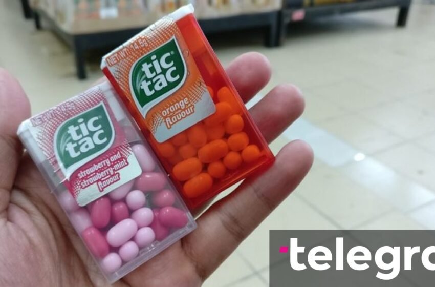 Ke gabuar gjatë gjithë jetës: Një i ri tregoi se si hahen ëmbëlsirat Tic Tac, njerëzit janë të shokuar