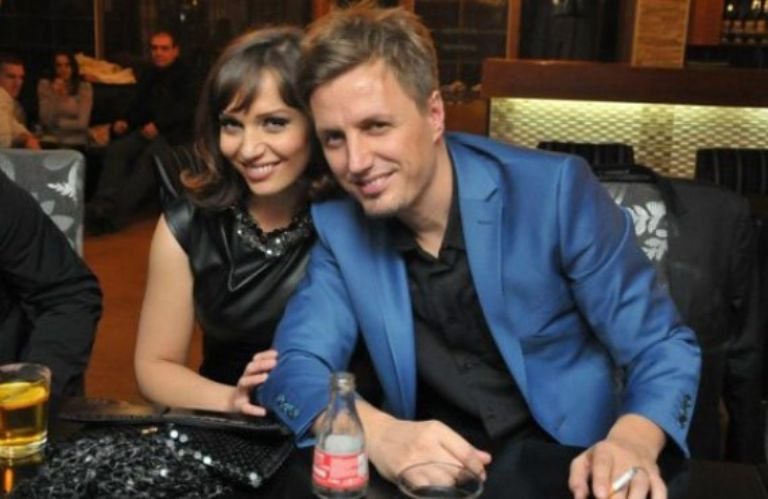  Teuta Krasniqi flet për ndarjen me Bleron