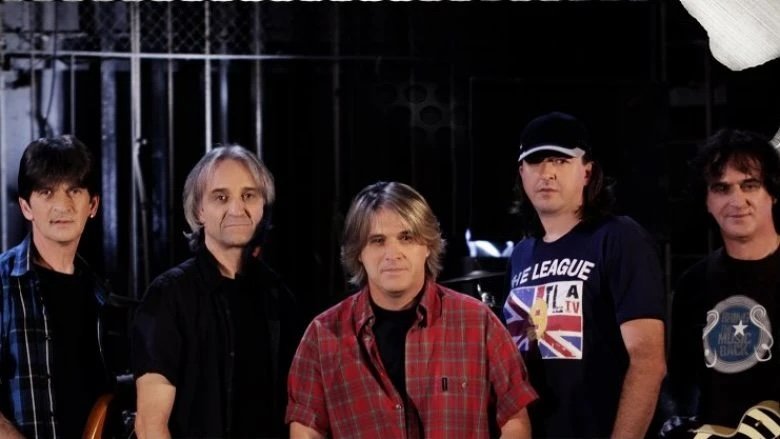  Grupi i rokut tetovar “Elita 5” pas 32 vitesh mban koncert në Tetovë