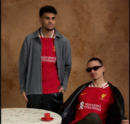  Liverpulli zbulon fanellat e reja për sezonin pa Jurgen Klopin