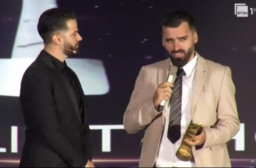  Xhulian Shabani me klipin e Luiz Ejllit fiton vendin e parë nga publiku!