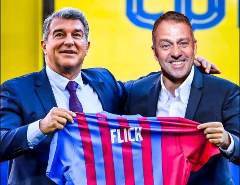  Hansi Flik ka firmosur, gati prezantimi si trajneri i ri i Barcelonës