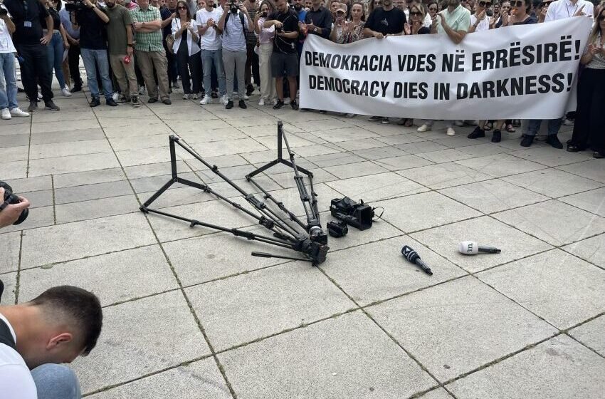  Kosova bie 19 vende më poshtë për lirinë e medieve, në raportin e “Reporterëve pa Kufij”