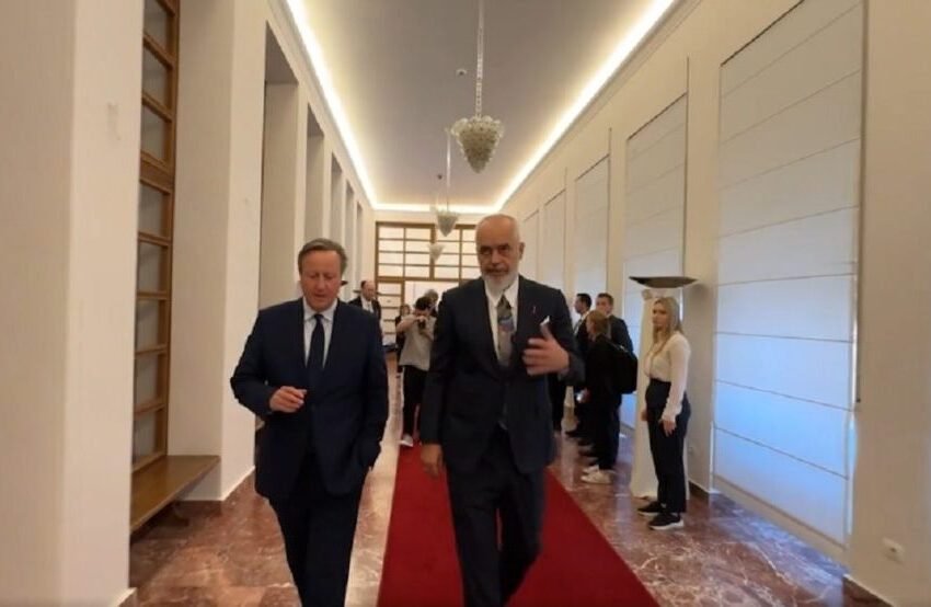  Rama pret David Cameron, takim kokë më kokë në Kryeministri