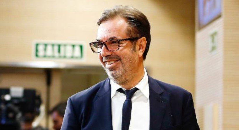  Menaxheri shqiptar zbarkon në Romë, do të fillojë negociatat me AS Roma