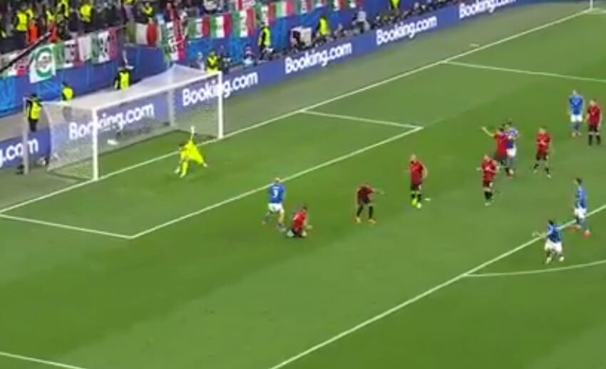  Italia e përmbys rezultatin ndaj Shqipërisë