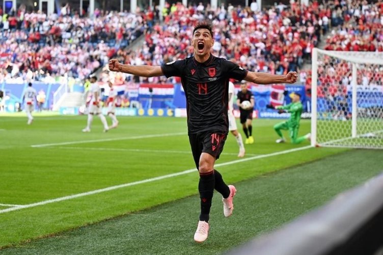Kroaci-Shqipëri 0-1: Laçi kalon kuqezinjtë në avnatazh