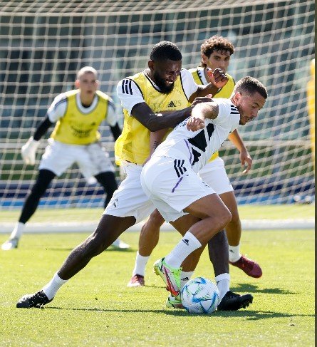  Dëmtohet Rudiger, humb ndeshjen e 1/8 finale të Europianit