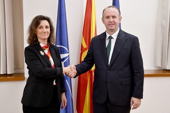  Gashi në takim me ambasadoren suedeze: Do të ketë grup parlamentar për bashkëpunim me Suedinë