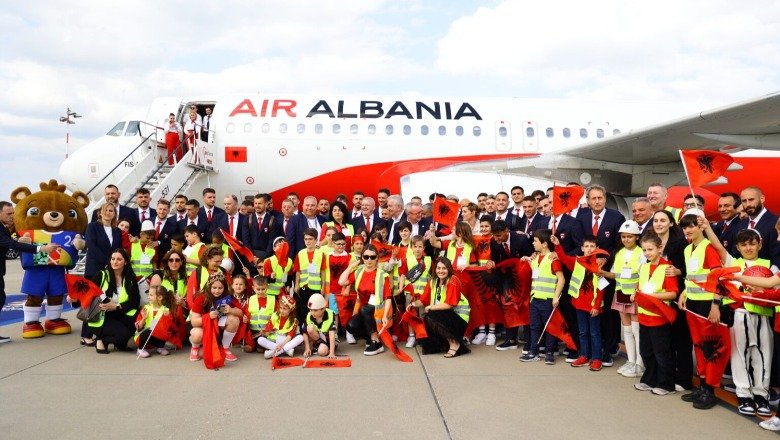  Euro 2024/ Shqipëria prek e para tokën gjermane, surprizohet nga stafi i aeroportit të Duseldorf