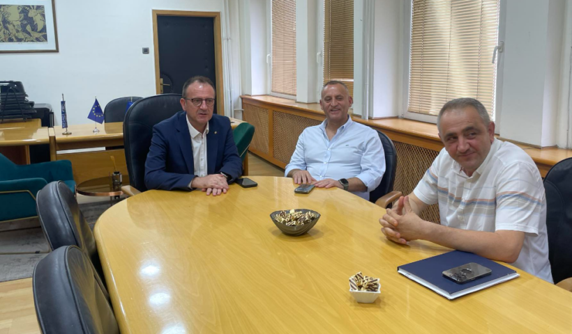  Taravari mori detyrën e re, nga sot drejton ministrinë e Shëndetësisë