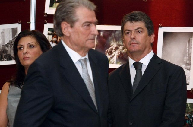  Bamir Topi: Me Berishën jam njohur para 1990, kam 12 vite që nuk flas fare!