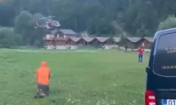  Pamje nga vendi ku u gjet pa shenja jete mërgimtari 25 vjeçar