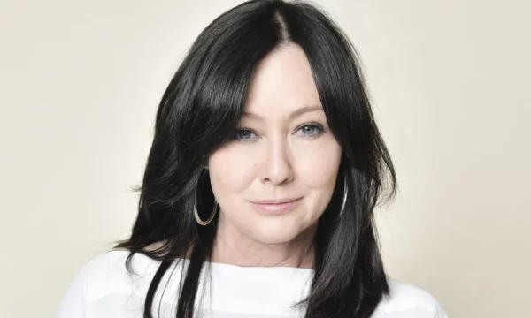  Aktorja Shannen Doherty vdes nga kanceri