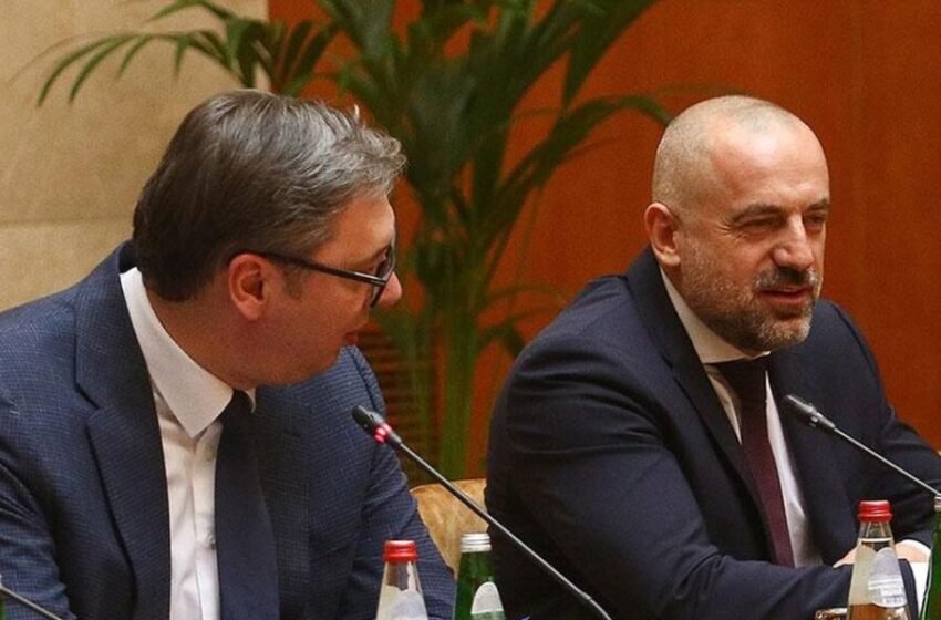  “Kusht që Macron ia ka vendosur Vuçiqit”- Politikanja serbe paralajmëron arrestimin e Radoiçiqit muajin e ardhshëm