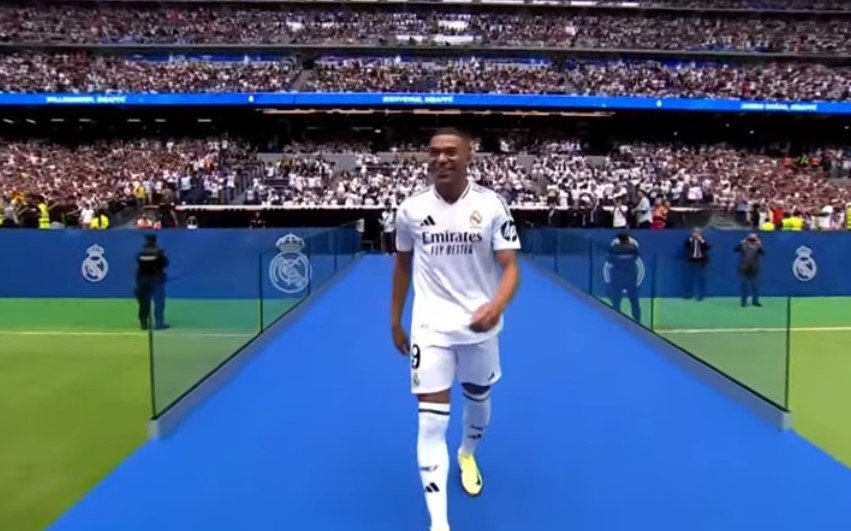  VIDEO/ Prezantim spektakolar të Kilian Mbapes në “Santiago Bernabeu”