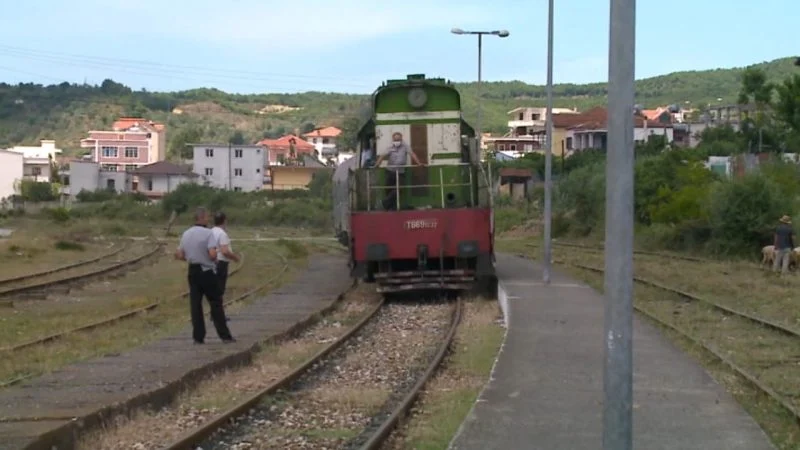  Dikur mjet kryesor transport, sot “e braktisur”/ Rilindja e hekurudhave shqiptare, trenat funksionalë në 2025 me 125 km në orë