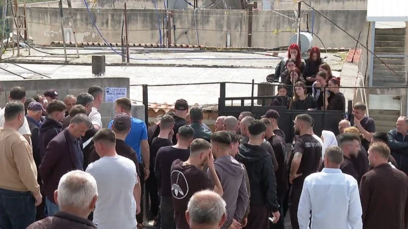  Mbyllen hetimet për vrasjen e 18-vjeçarit në Shkozë, çohen në gjyq 4 të arrestuarit