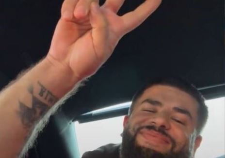  Noizy komunikon me fansat sapo lë qelinë, paralajmëron koncertin e rikthimit