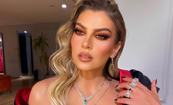  Leonora tregon modelin më të bukur të fustanit për dasma