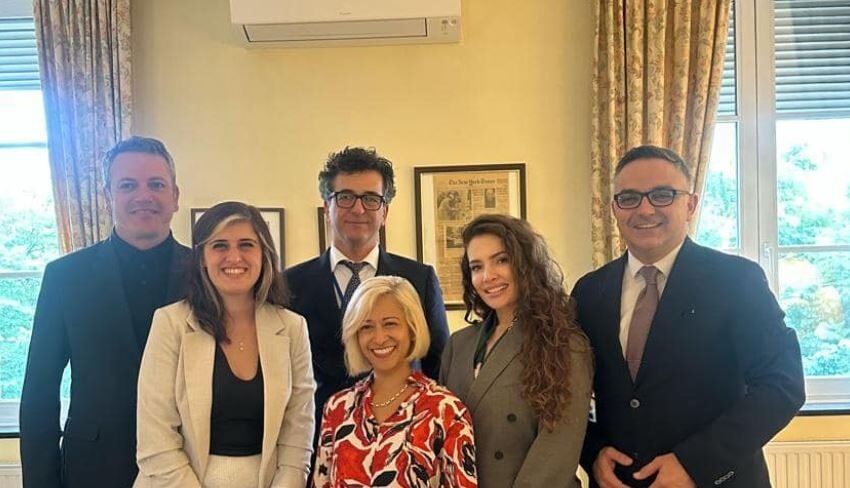  Anëtarësimi në KiE, diskutohet nga deputetët me konsullen amerikane