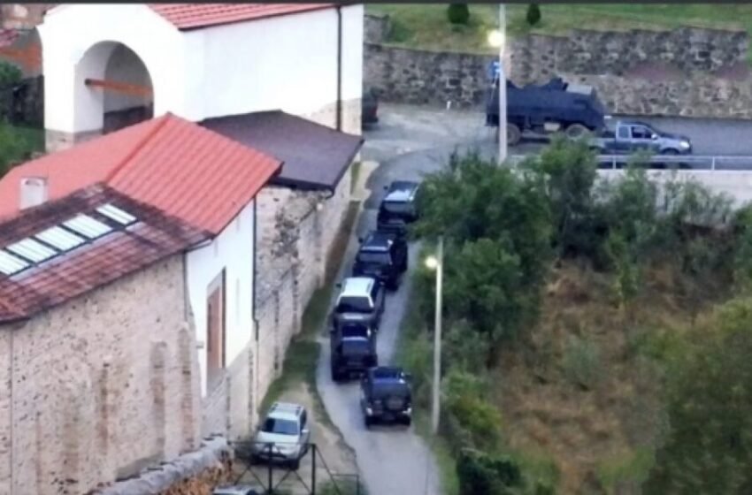  “800 ushtarë serbë në Kupaunik” – deputeti alarmon për një sulm terrorist: Ky është qëllimi i Serbisë pas kërcënimeve!