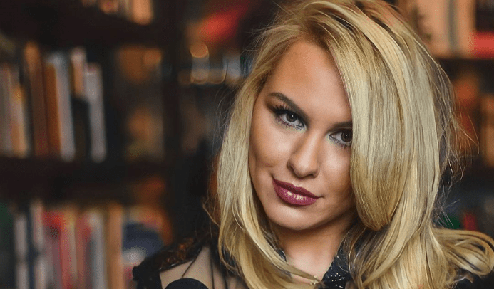  Në kuadër të muajit të ndërgjegjësimit për kancerin e gjirit, Vesa Luma ka disa fjalë të rëndësishme