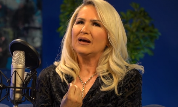  Shyhrete Behlulit i vdes kunata, e kujton me fjalë prekëse