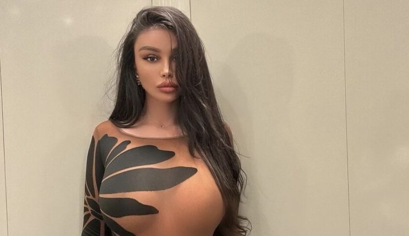  Vildane Zeneli ‘provokon’ me ngjyrat e vjeshtës  (FOTO)