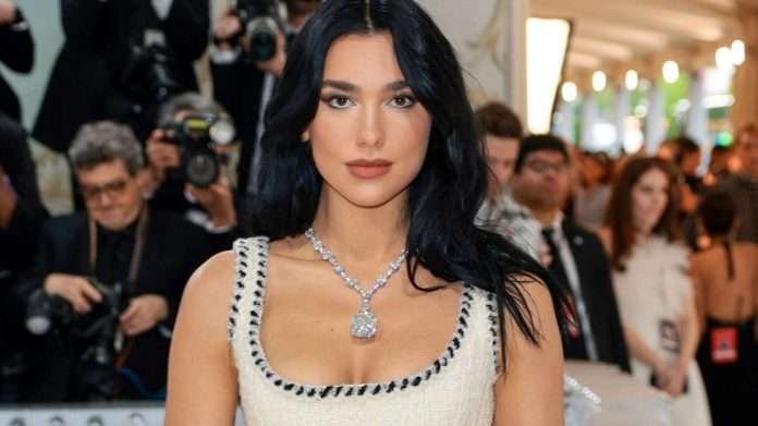  Dua Lipa, e dyta në listën e artistëve të rinj më të pasur në Britani