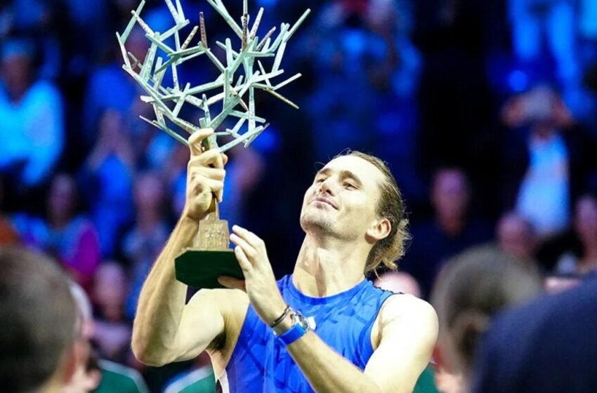  Aleksandar Zverev triumfon në Paris, parakalon Alkarazin në listen “ATP”